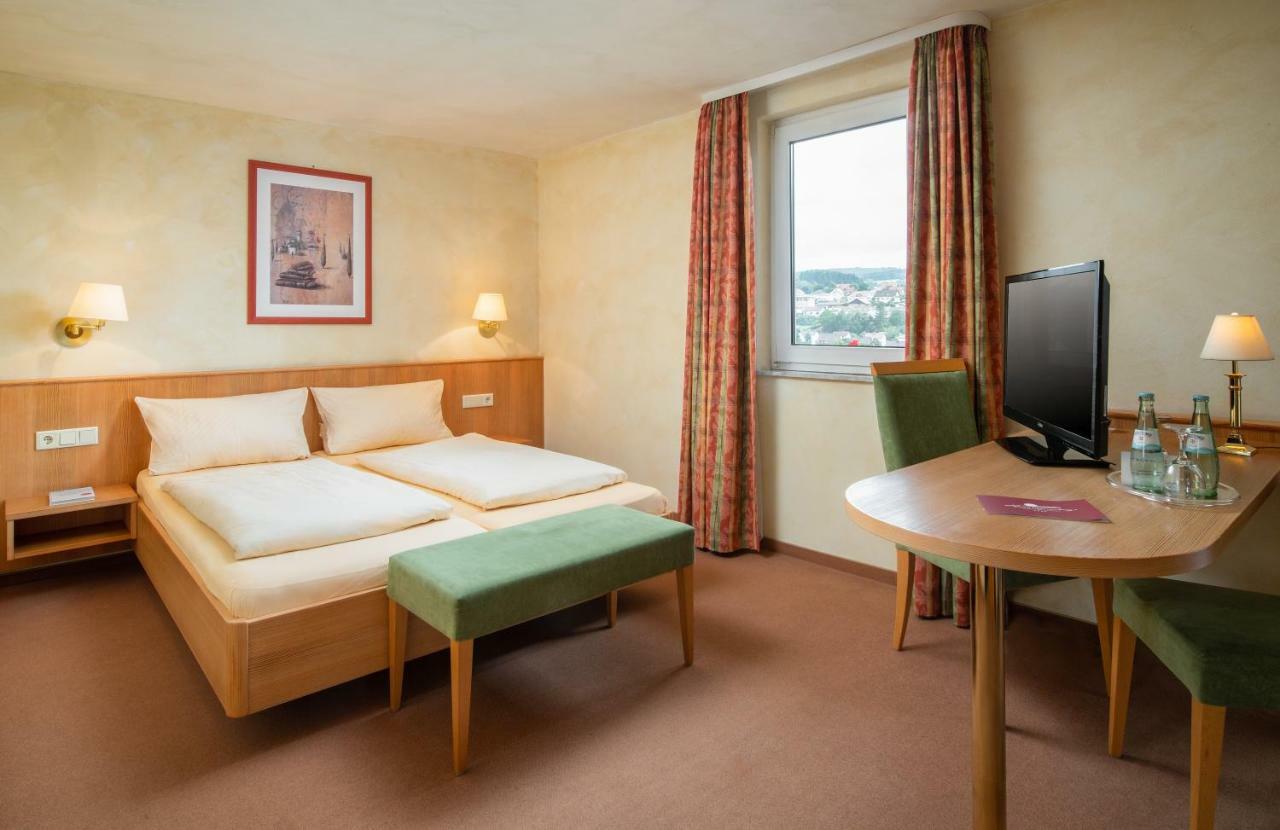 Akzent Hotel Haus Sonnenberg Schotten Extérieur photo
